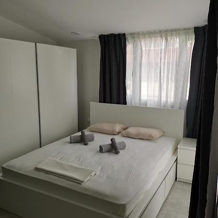 Skg Central Deluxe Studios Thessaloníki Exteriör bild