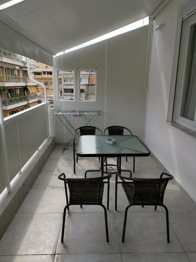 Skg Central Deluxe Studios Thessaloníki Exteriör bild