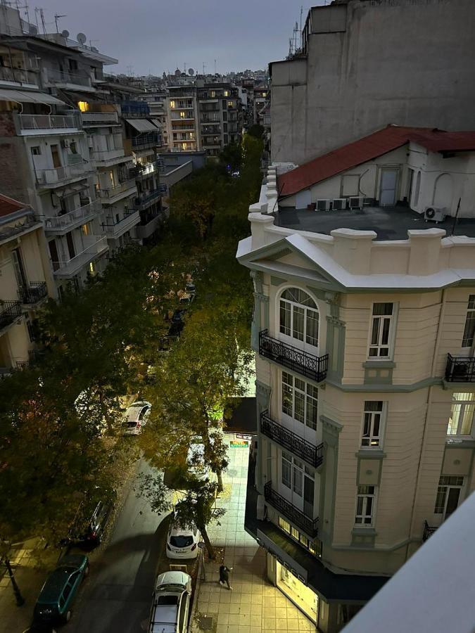 Skg Central Deluxe Studios Thessaloníki Exteriör bild